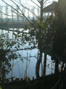 le Ruisseau Chaud les Pêcheries sur la Dordogne à St Sulpice de Faleyrens